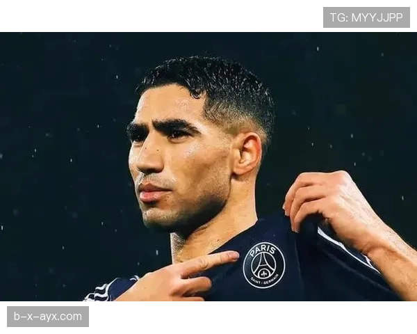 阿什拉夫表态渴望登陆英超，转会动向引关注