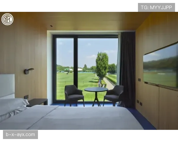 昌雅妮刚从场上冲出来发了张家居照，把我看懵了，球员兼室内设计师这是新增技能